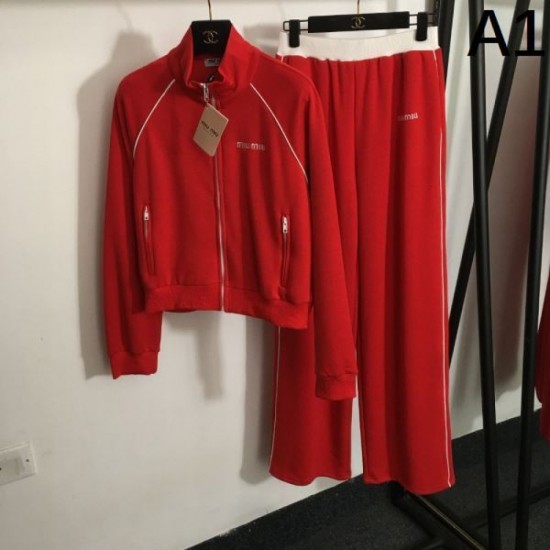 MIU MIU Top and bottom set 2024FW Overseas limited model new work MIU MIU Top and bottom set 2024FW Overseas limited model new work