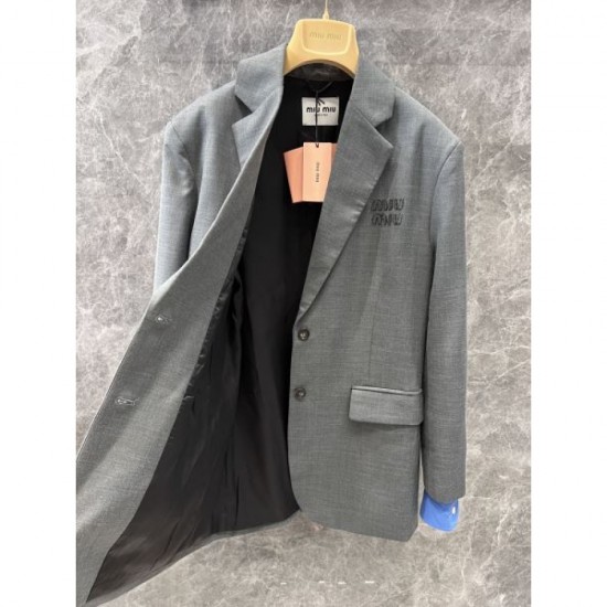 MIU MIU Miu Miu coat 2024FW A popular item every year MIU MIU Miu Miu coat 2024FW A popular item every year