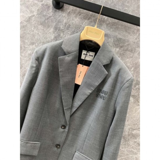 MIU MIU Miu Miu coat 2024FW A popular item every year MIU MIU Miu Miu coat 2024FW A popular item every year