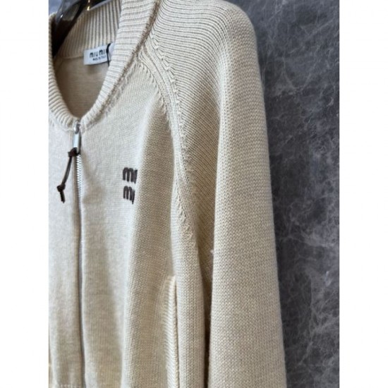 MIU MIU Knit Cardigan 2024FW Limited item delivered from overseas MIU MIU Knit Cardigan 2024FW Limited item delivered from overseas