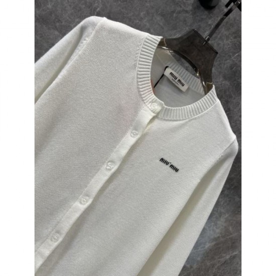 MIU MIU Pullover knit 2024FW Popular every season MIU MIU Pullover knit 2024FW Popular every season