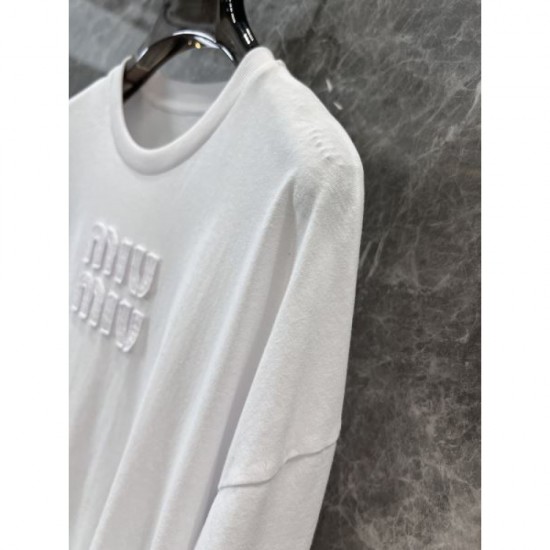 MIU MIU Long sleeve T-shirt 2024FW Popular items of interest MIU MIU Long sleeve T-shirt 2024FW Popular items of interest