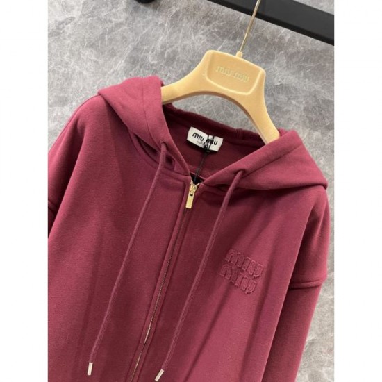 MIU MIU coat 2024FW Many people buy it for adults MIU MIU coat 2024FW Many people buy it for adults