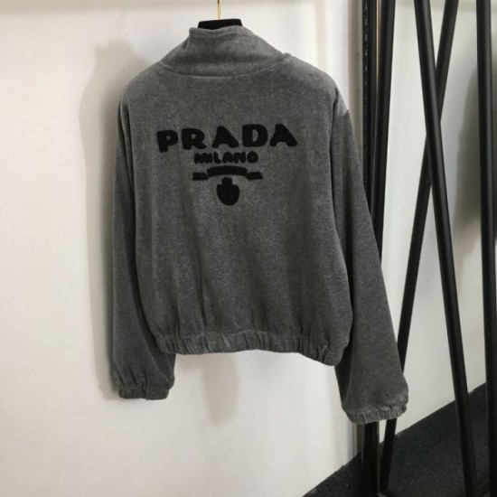 PRADA Prada Sports Suit 2024FW This season is also a popular brand PRADA Prada Sports Suit 2024FW This season is also a popular brand