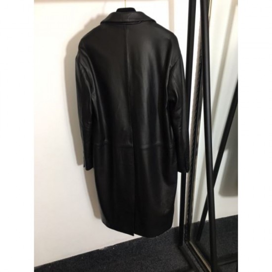 PRADA Prada coat 2024FW A statement item PRADA Prada coat 2024FW A statement item