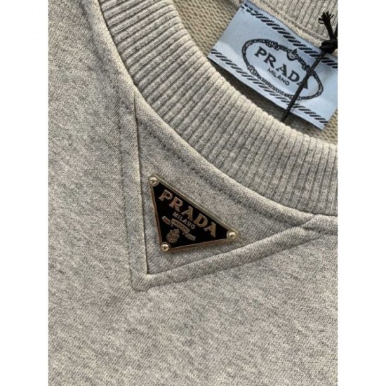 PRADA Pullover 2024FW Used by celebrities and celebrities PRADA Pullover 2024FW Used by celebrities and celebrities