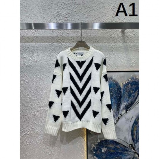VALENTINO Sweater 2024FW Super Rare Popular Sale VALENTINO Sweater 2024FW Super Rare Popular Sale