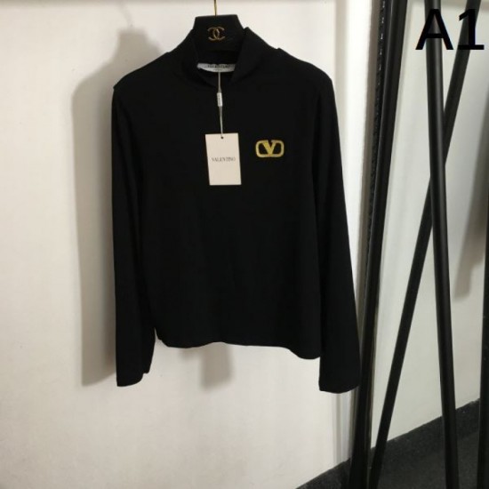 VALENTINO Long sleeve T-shirt 2024FW New sale Adult OK VALENTINO Long sleeve T-shirt 2024FW New sale Adult OK