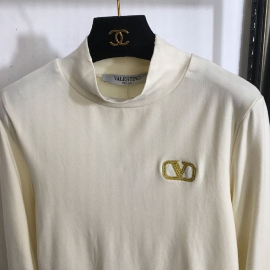 VALENTINO Long sleeve T-shirt 2024FW New sale Adult OK VALENTINO Long sleeve T-shirt 2024FW New sale Adult OK
