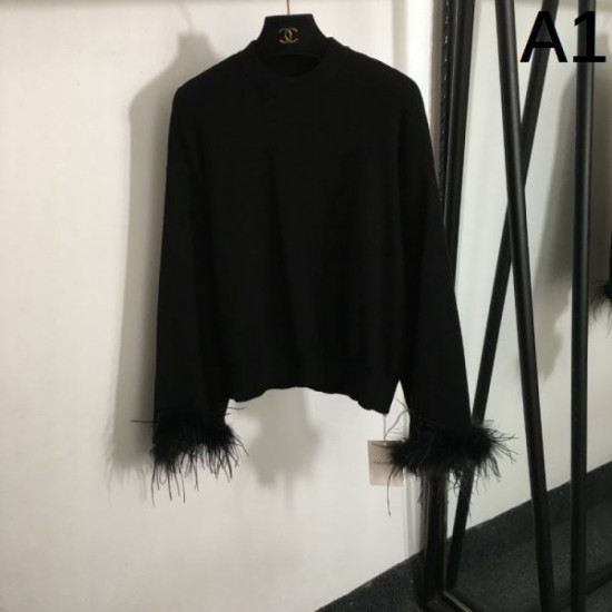 VALENTINO Pullover Knit 2024FW Miracle at VIP Sale VALENTINO Pullover Knit 2024FW Miracle at VIP Sale