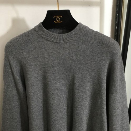 VALENTINO Pullover Knit 2024FW Miracle at VIP Sale VALENTINO Pullover Knit 2024FW Miracle at VIP Sale