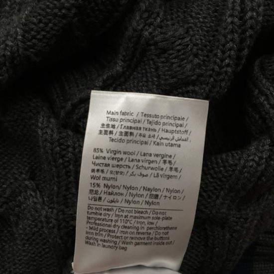 VALENTINO Knit Cardigan 2024FW Emphasis on loose fit and comfort VALENTINO Knit Cardigan 2024FW Emphasis on loose fit and comfort