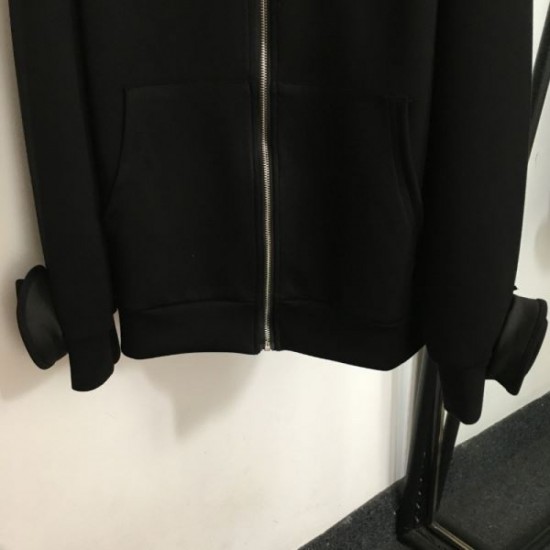 VALENTINO Coat 2024FW New autumn/winter item with a mature feel VALENTINO Coat 2024FW New autumn/winter item with a mature feel