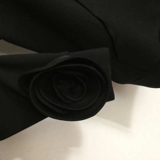 VALENTINO Coat 2024FW New autumn/winter item with a mature feel VALENTINO Coat 2024FW New autumn/winter item with a mature feel