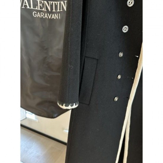 VALENTINO Coat 2024FW Ignite its popularity VALENTINO Coat 2024FW Ignite its popularity