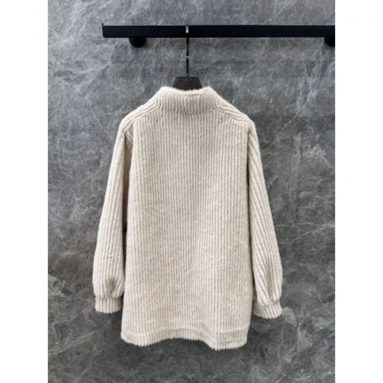 YSL Yves Saint Laurent Coat 2024FW New limited edition is gaining popularity YSL Yves Saint Laurent Coat 2024FW New limited edition is gaining popularity
