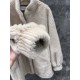 YSL Yves Saint Laurent Coat 2024FW New limited edition is gaining popularity YSL Yves Saint Laurent Coat 2024FW New limited edition is gaining popularity