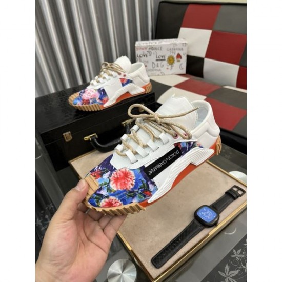 DOLCE & GABBANA Dolce & Gabbana Sophisticated Design 2024SS Men's Sneakers DOLCE & GABBANA Dolce & Gabbana Sophisticated Design 2024SS Men's Sneakers