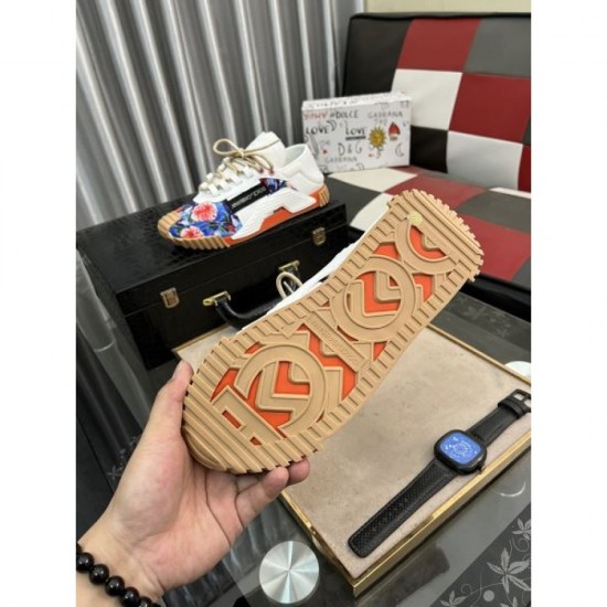 DOLCE & GABBANA Dolce & Gabbana Sophisticated Design 2024SS Men's Sneakers DOLCE & GABBANA Dolce & Gabbana Sophisticated Design 2024SS Men's Sneakers