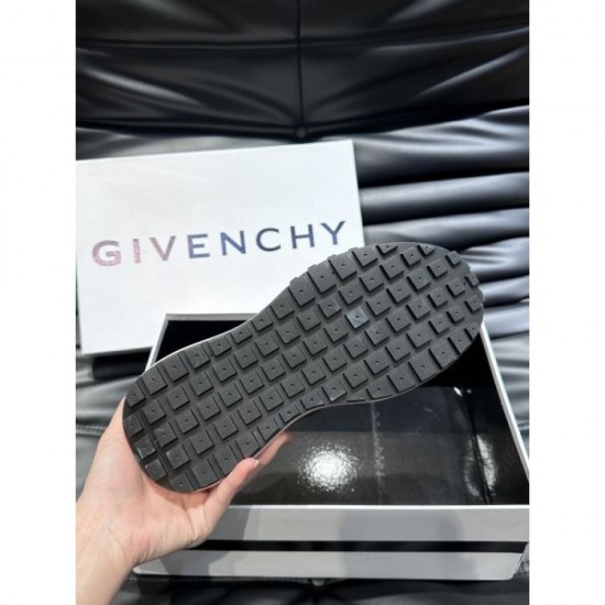 GIVENCHY Particularly popular and elegant Sold out immediately 2024SS Men's sneakers GIVENCHY Particularly popular and elegant Sold out immediately 2024SS Men's sneakers