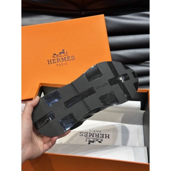 HERMES Very summery item 2024SS Men's sneakers HERMES Very summery item 2024SS Men's sneakers