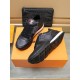 LOUIS VUITTON Adult-like texture 2024SS Men's sneakers LOUIS VUITTON Adult-like texture 2024SS Men's sneakers
