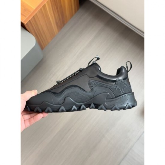 2024FW Men's sneakers LOUIS VUITTON Magazine publication 2024FW Men's sneakers LOUIS VUITTON Magazine publication