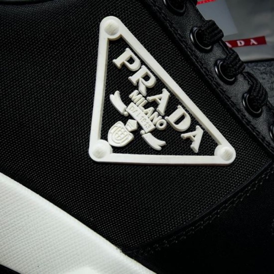 PRADA PRADA Hard-to-find item sold out in Japan 2024SS Men's sneakers PRADA PRADA Hard-to-find item sold out in Japan 2024SS Men's sneakers