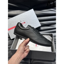 PRADA Prada Also featured in popular fashion magazines 2024SS Men's Sneakers