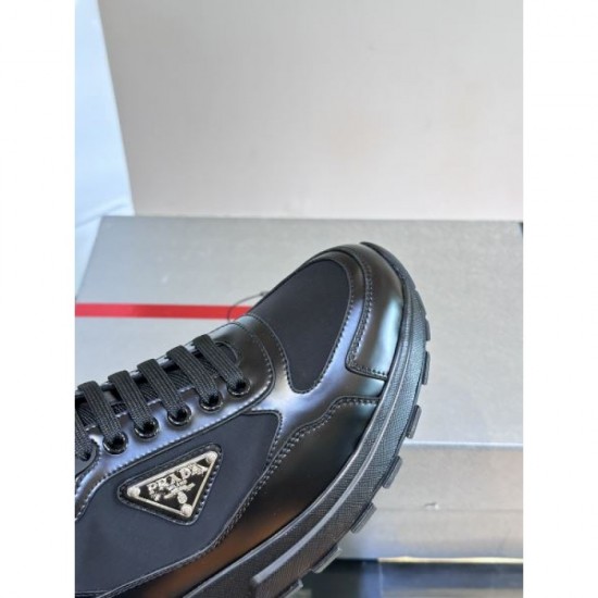 2024FW Men's sneakers PRADA Recommended item for daily wear 2024FW Men's sneakers PRADA Recommended item for daily wear