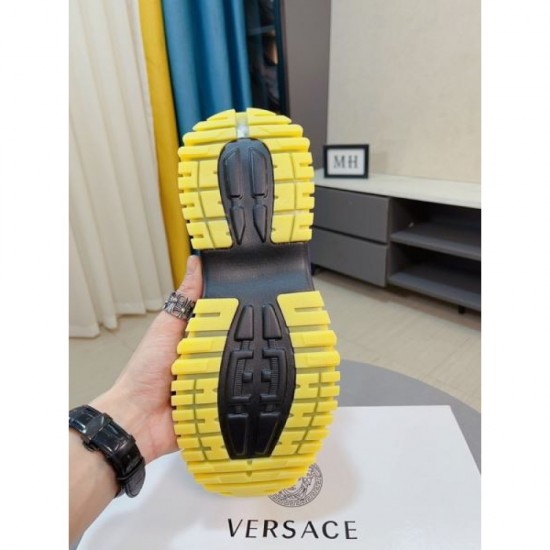 VERSACE Favorite Elegant 2024SS Men's Sneakers VERSACE Favorite Elegant 2024SS Men's Sneakers