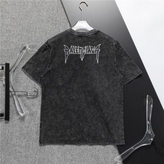 2024SS BALENCIAGA short sleeve T-shirt that is active regardless of the season 2024SS BALENCIAGA short sleeve T-shirt that is active regardless of the season