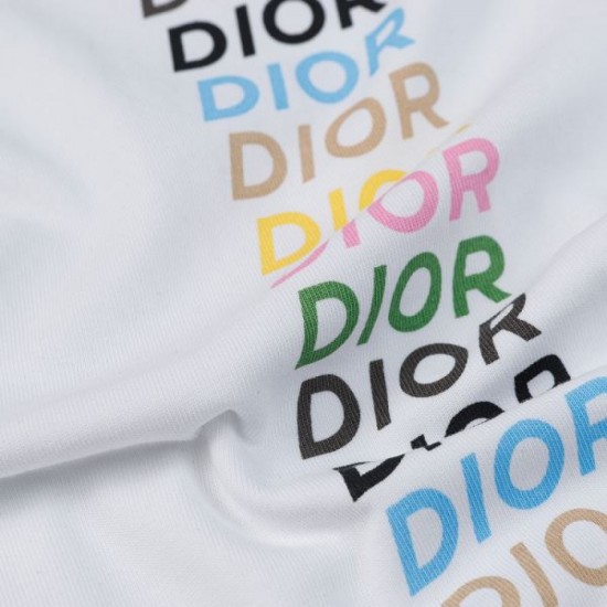 2024SS New DIOR short sleeve T-shirt perfect for early spring and summer 2024SS New DIOR short sleeve T-shirt perfect for early spring and summer
