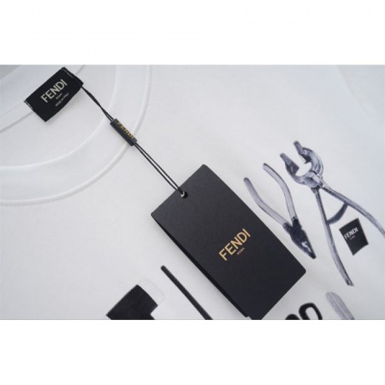 2024SS A favorite brand that makes you feel good FENDI Short sleeve T-shirt 2024SS A favorite brand that makes you feel good FENDI Short sleeve T-shirt