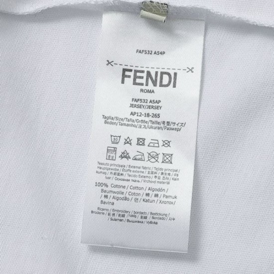 2024SS Shortest 1 week Not released in Japan FENDI Men's short sleeve T-shirt 2024SS Shortest 1 week Not released in Japan FENDI Men's short sleeve T-shirt