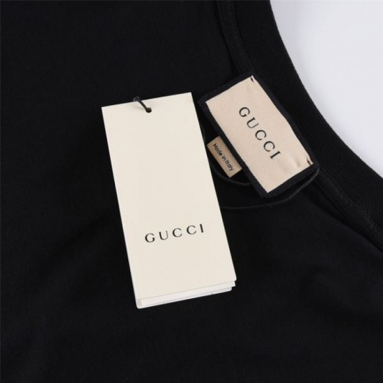 2024SS Casual Style GUCCI Gucci Men's Short Sleeve T-Shirt 2024SS Casual Style GUCCI Gucci Men's Short Sleeve T-Shirt