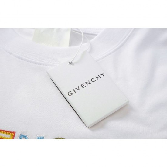 2024SS New Season Sale GIVENCHY Men's Short Sleeve T-Shirt 2024SS New Season Sale GIVENCHY Men's Short Sleeve T-Shirt