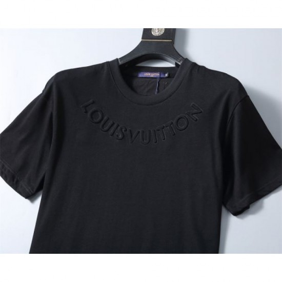 2024SS Stylish presence LOUIS VUITTON Short sleeve T-shirt 2024SS Stylish presence LOUIS VUITTON Short sleeve T-shirt