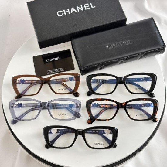 CHANEL 2024SS transparent sunglasses Stable new summer item CHANEL 2024SS transparent sunglasses Stable new summer item
