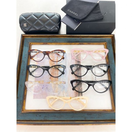 2024FW Transparent Sunglasses CHANEL New Casual Coordination 2024FW Transparent Sunglasses CHANEL New Casual Coordination