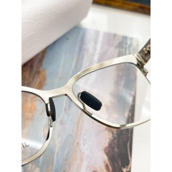2024FW Transparent Sunglasses JIMMY CHOO A must-see for fashionable people 2024FW Transparent Sunglasses JIMMY CHOO A must-see for fashionable people