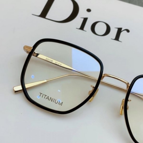 DIOR Dior 2024SS transparent sunglasses latest product sure to sell out immediately DIOR Dior 2024SS transparent sunglasses latest product sure to sell out immediately