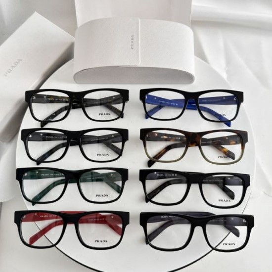 2024FW Transparent Sunglasses PRADA Popular item in both magazines and the city 2024FW Transparent Sunglasses PRADA Popular item in both magazines and the city