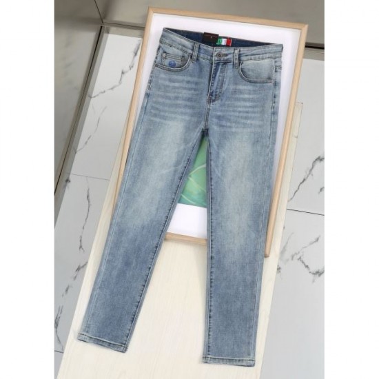 2024SS continues to be a popular item ARMANI Jeans 2024SS continues to be a popular item ARMANI Jeans