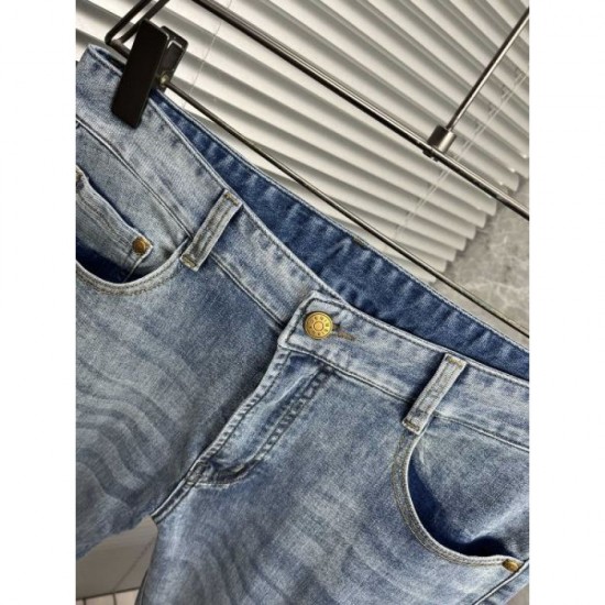 2024SS Style that you can use for a long time this summer ARMANI Jeans 2024SS Style that you can use for a long time this summer ARMANI Jeans