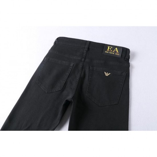 2024SS Summer One new item is the classic ARMANI jeans 2024SS Summer One new item is the classic ARMANI jeans