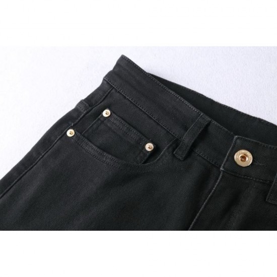 2024SS Summer One new item is the classic ARMANI jeans 2024SS Summer One new item is the classic ARMANI jeans