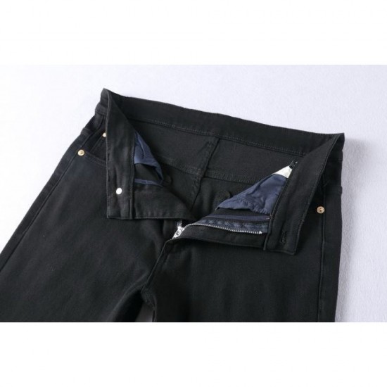 2024SS Summer One new item is the classic ARMANI jeans 2024SS Summer One new item is the classic ARMANI jeans