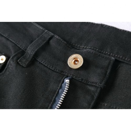 2024SS Summer One new item is the classic ARMANI jeans 2024SS Summer One new item is the classic ARMANI jeans