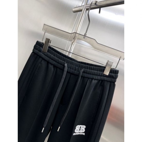 2024SS This season's explosively popular BALENCIAGA casual pants 2024SS This season's explosively popular BALENCIAGA casual pants